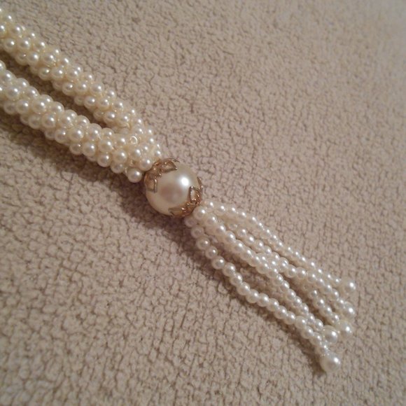Vintage Pearl Tassel Necklace - Picture 5 of 5